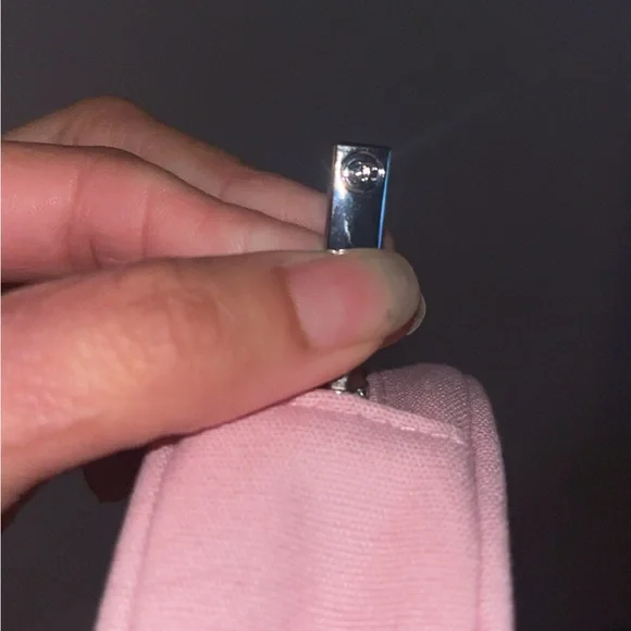 Chanel Beauty Pouch/ Makeup Travel Organize Bag w/ Chanel floral keychain - Picture 6 of 9